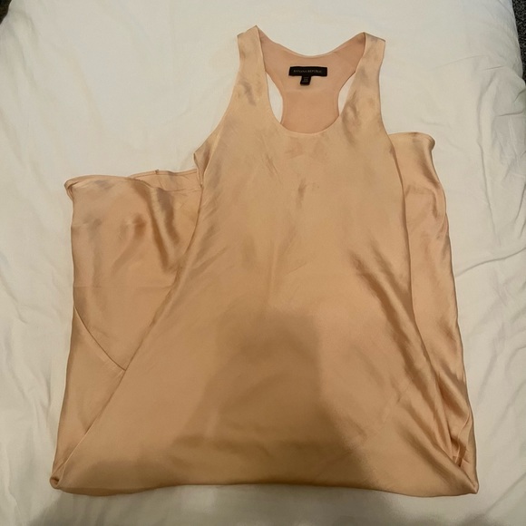 Banana Republic Satin Slip Dress. Wheat/ Yellow Color. Size 00 petite. - Picture 3 of 3